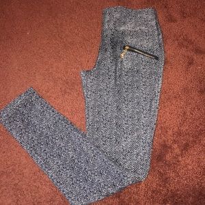 Leggings with pockets